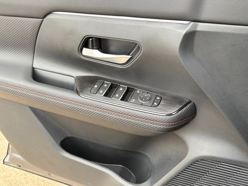 New 2026 Nissan Kicks SR w/ SR Premium Package image 17