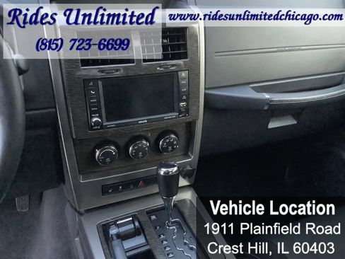 Used 2012 Jeep Liberty Limited Jet w/ Comfort/Convenience Group image 19