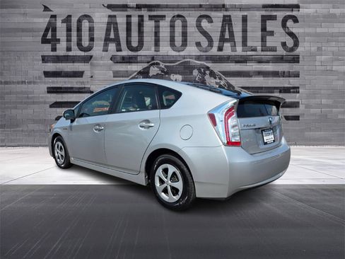Used 2014 Toyota Prius Four FWD image 8