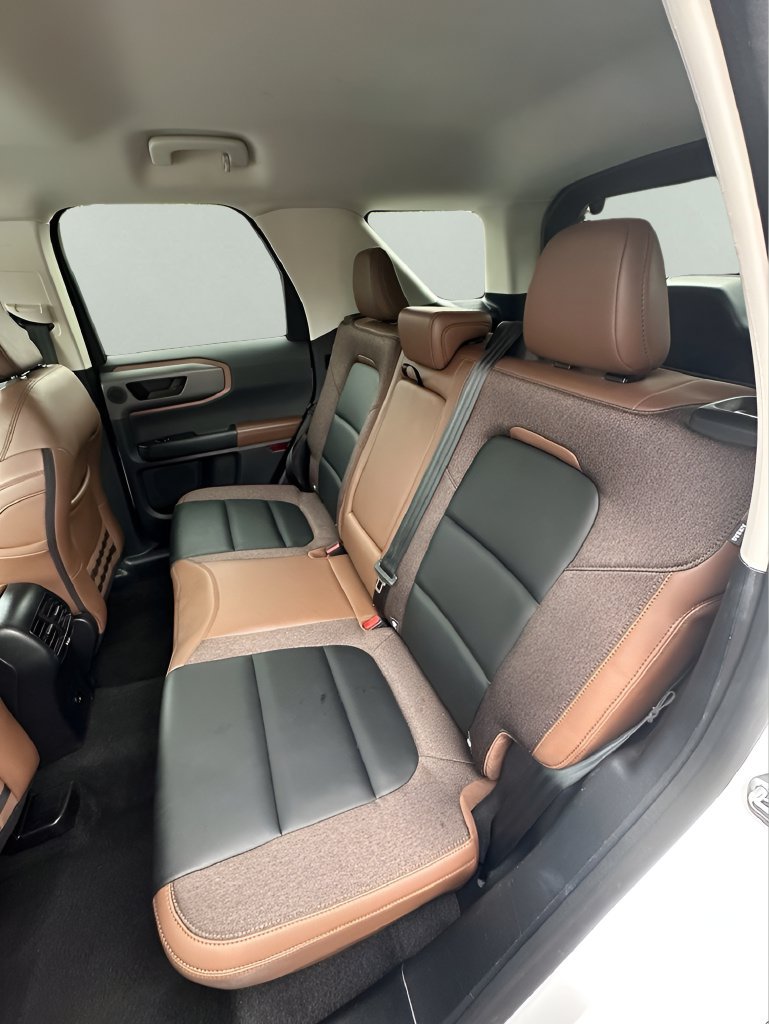 Used 2025 Ford Bronco Sport Outer Banks w/ Outer Banks Tech Package+ AWD/4WD image 12
