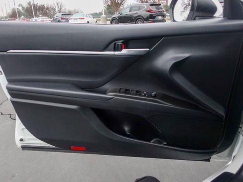 Certified 2023 Toyota Camry SE image 27