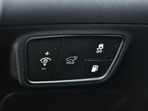 Certified 2024 Hyundai Tucson Limited image 17