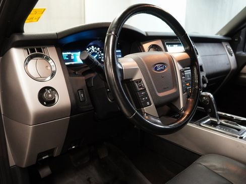 Used 2017 Ford Expedition EL Limited w/ Equipment Group 301A image 7