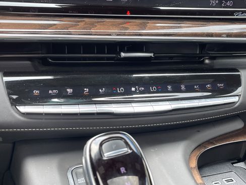 Used 2021 Cadillac Escalade Sport Platinum w/ Heavy-Duty Trailer Package image 36