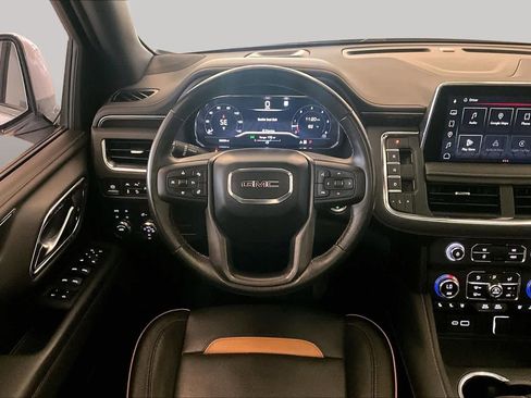 Used 2022 GMC Yukon AT4 AWD/4WD image 17