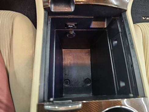 Used 2009 Toyota Venza image 19