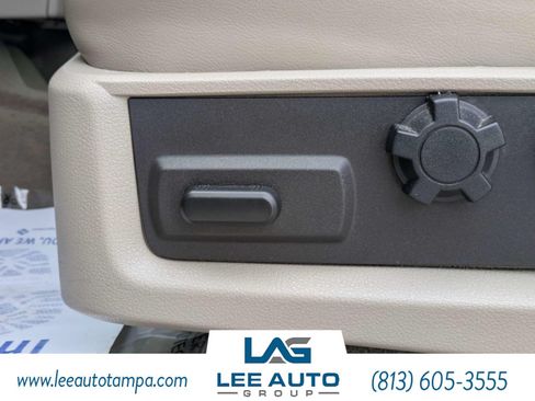 Used 2009 Ford F250 Lariat AWD/4WD image 16