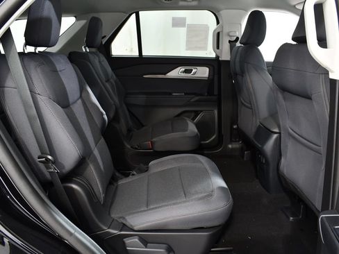 New 2026 Ford Explorer Active AWD/4WD image 19