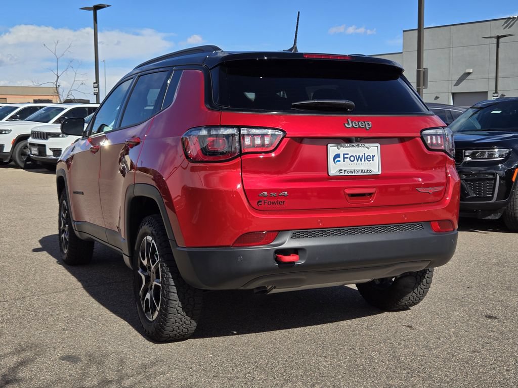 New 2026 Jeep Compass Trailhawk w/ Sun, Sound & Navigation Group AWD/4WD image 4