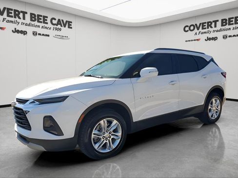 Used 2021 Chevrolet Blazer LT image 3