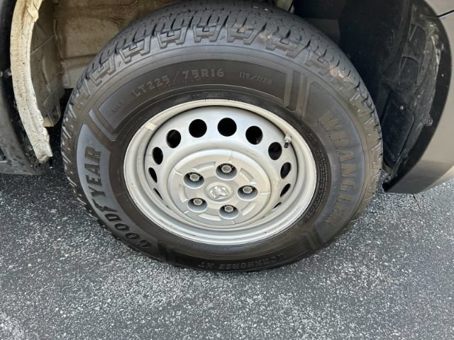 Used 2025 RAM ProMaster 2500 w/ Convenience Group FWD image 36