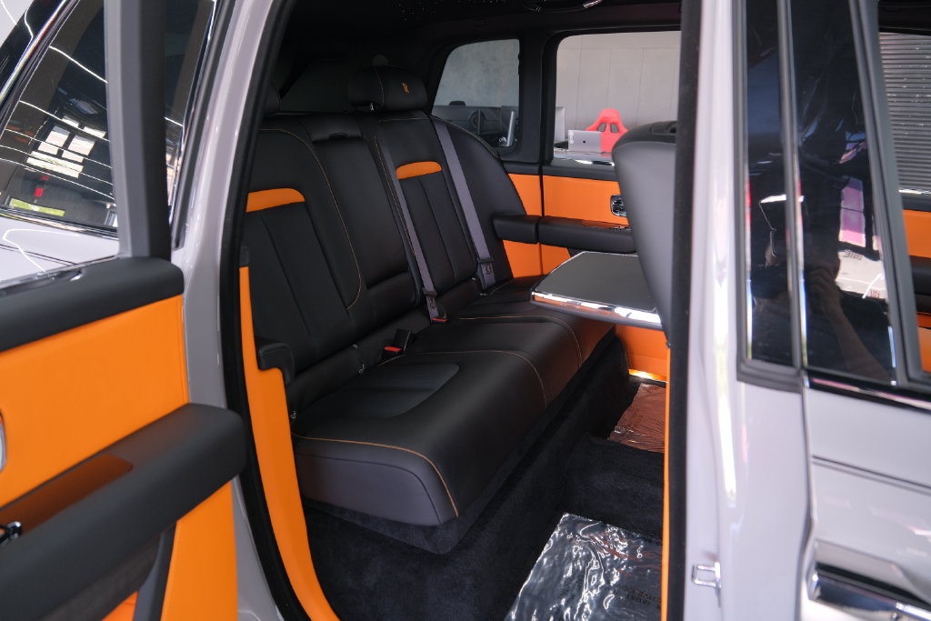 Used 2027 Rolls-Royce Cullinan AWD/4WD image 15