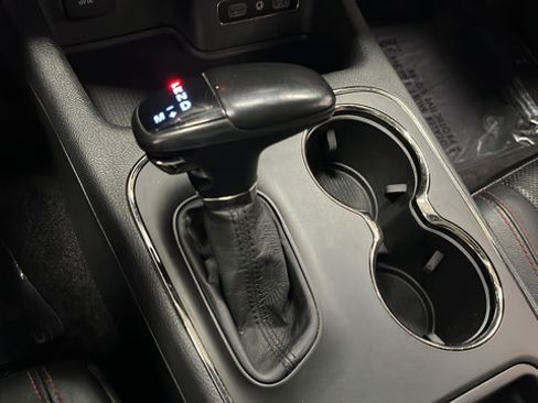 Used 2018 Dodge Durango R/T AWD/4WD image 19