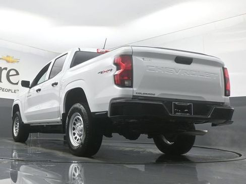 New 2026 Chevrolet Colorado W/T image 32