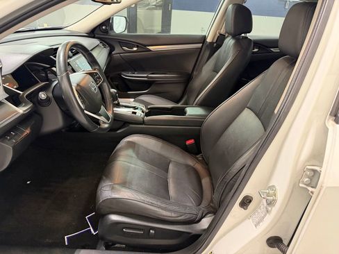 Used 2017 Honda Civic Touring image 13