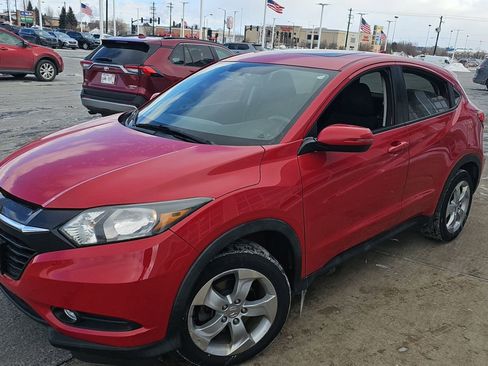 Used 2016 Honda HR-V EX image 7