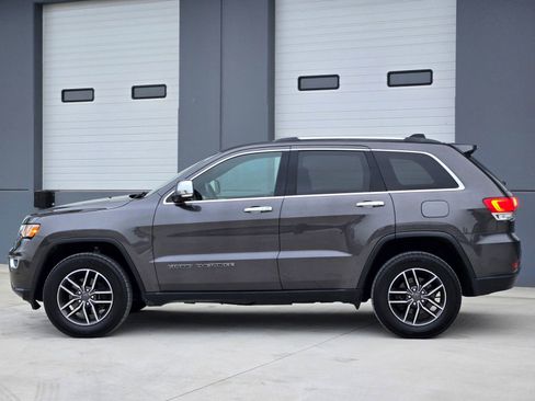 Used 2019 Jeep Grand Cherokee Limited image 7