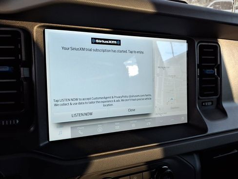 Used 2024 Ford Bronco Black Diamond image 18