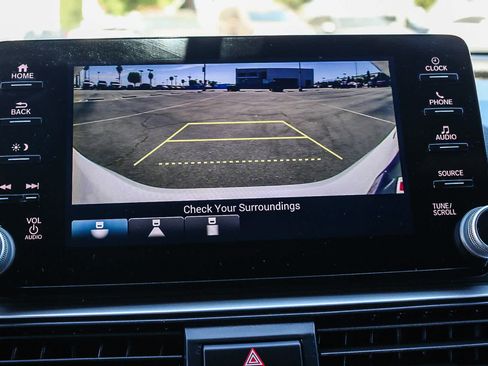 Used 2020 Honda Accord Sport image 23