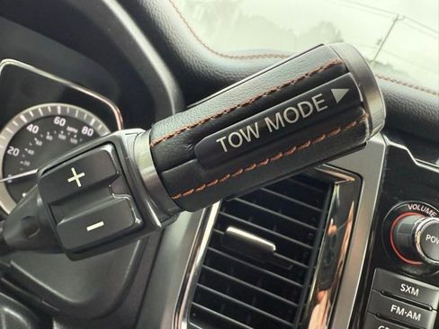 Used 2018 Nissan Titan Platinum Reserve w/ Platinum Utility Package image 40