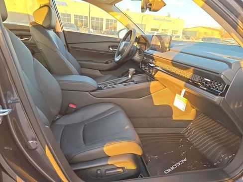New 2025 Honda Accord Touring image 34