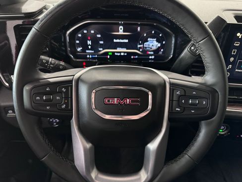 Certified 2024 GMC Sierra 1500 Elevation AWD/4WD image 18