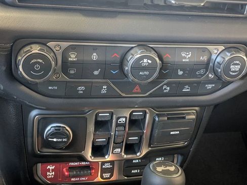 New 2026 Jeep Wrangler Unlimited Rubicon 392 image 18