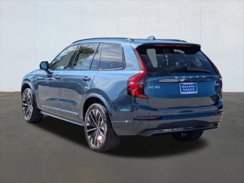 New 2026 Volvo XC90 T8 Ultra w/ Protection Package image 2