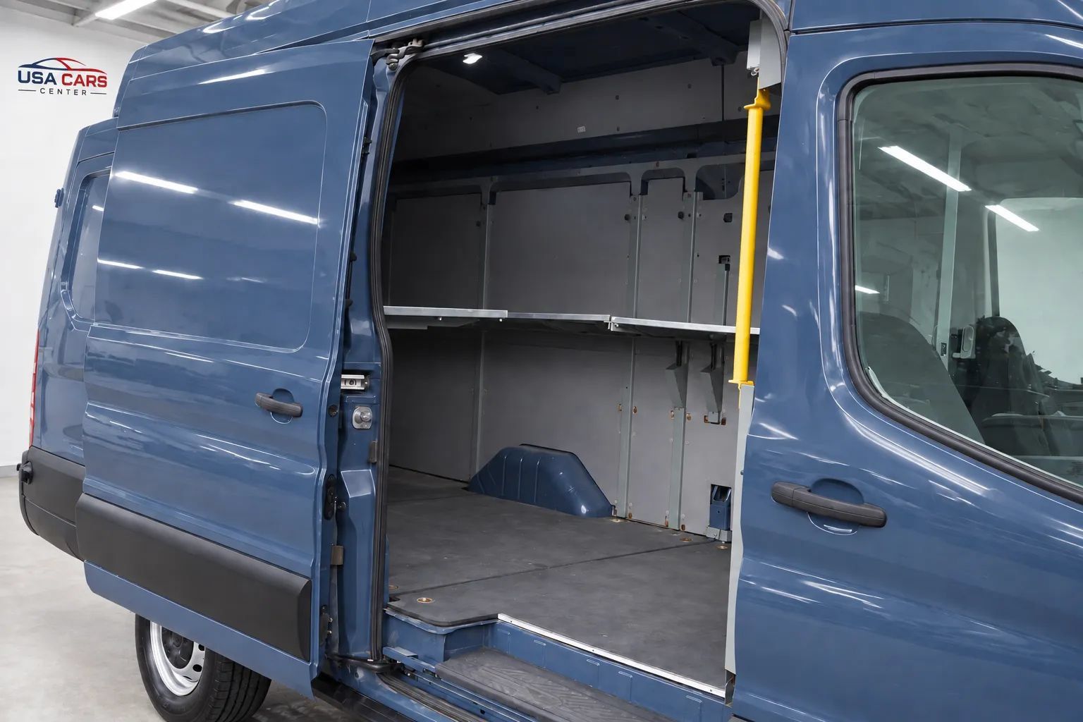 Used 2020 Ford Transit 250 148 High Roof Extended RWD image 5