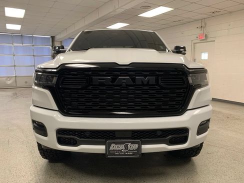 Used 2026 RAM 1500 Big Horn AWD/4WD image 5