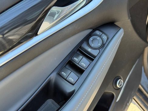 Used 2020 Buick Enclave Essence w/ LPO, Floor Liner Package image 7