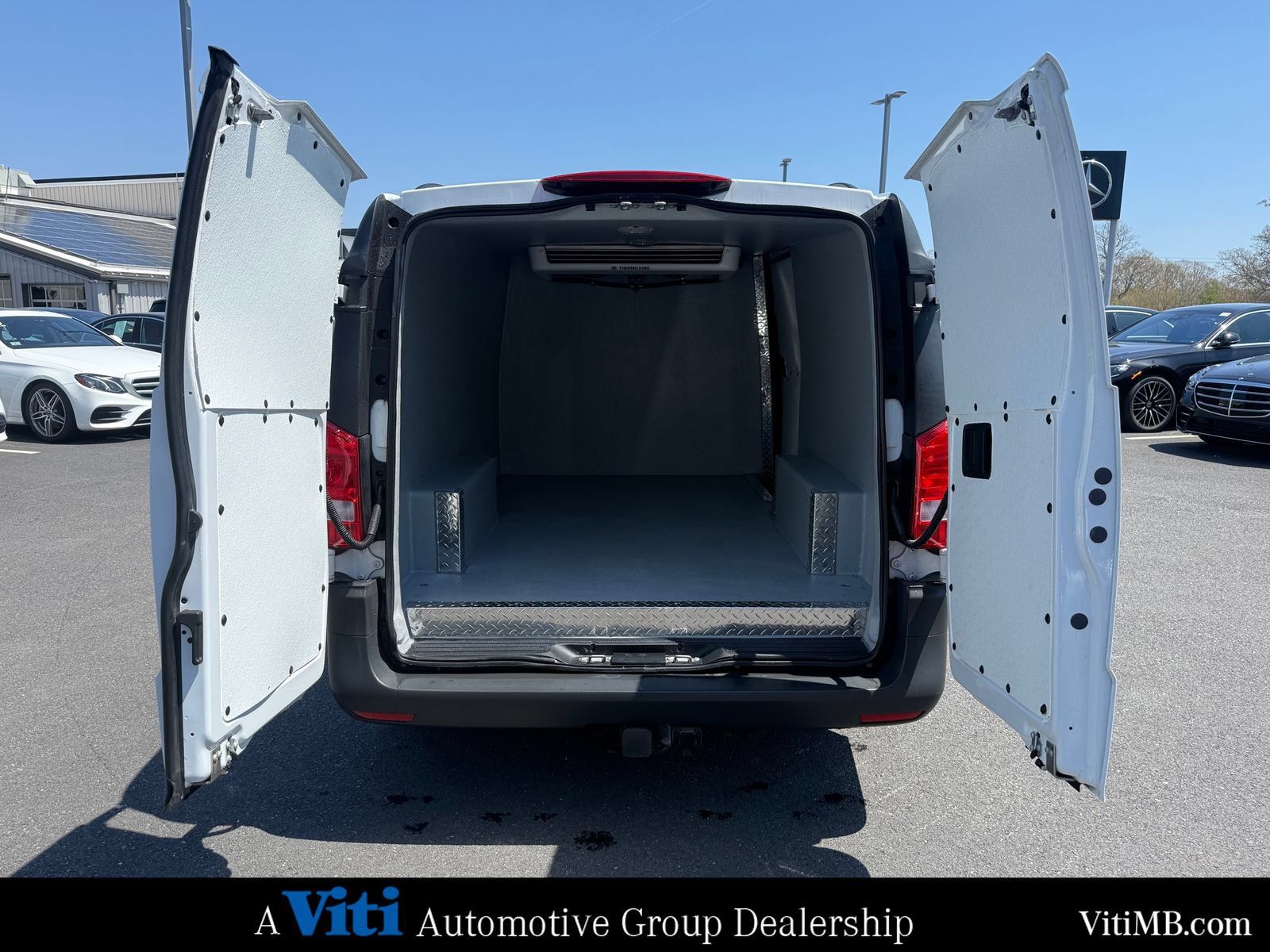 Used 2023 Mercedes-Benz Metris image 19
