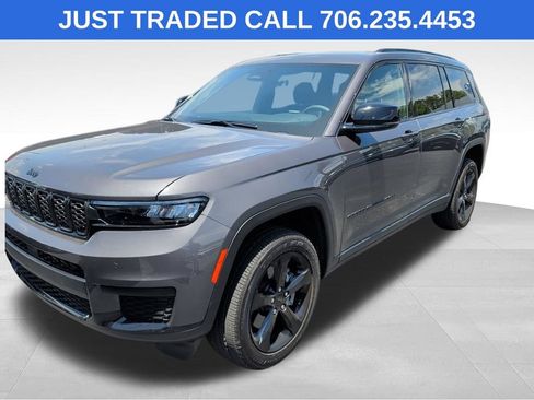 Used 2025 Jeep Grand Cherokee L Altitude AWD/4WD image 1