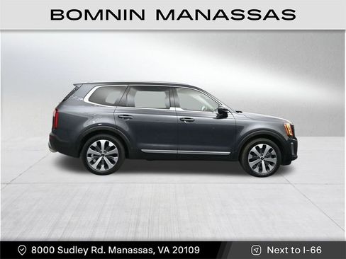 Used 2022 Kia Telluride EX w/ EX Premium Package image 6