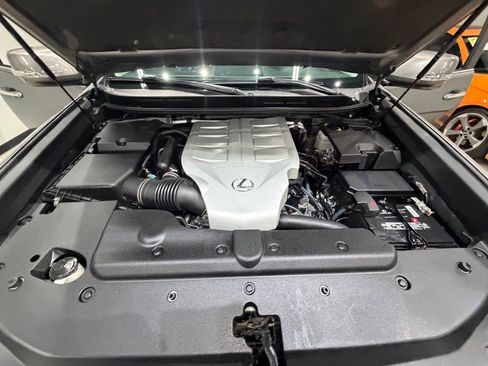 Used 2014 Lexus GX 460 w/ Premium Package AWD/4WD image 62
