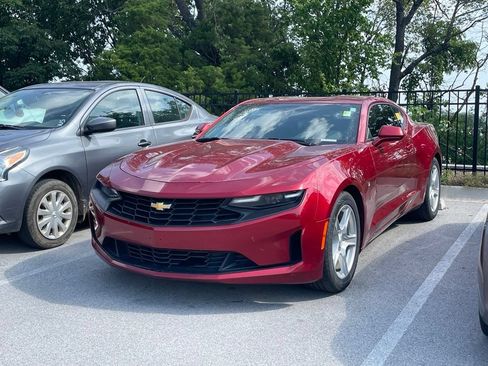 Used 2023 Chevrolet Camaro LT RWD image 3
