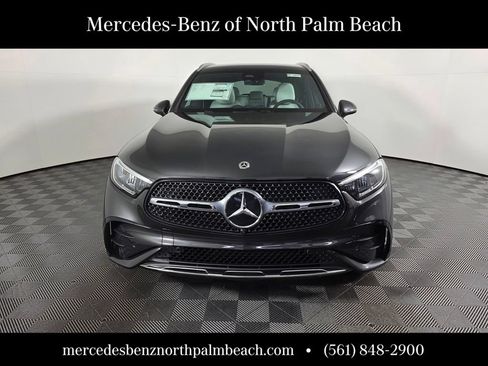 New 2026 Mercedes-Benz GLC 300 image 2
