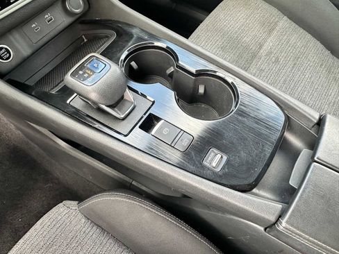 Used 2021 Nissan Rogue SV FWD image 14