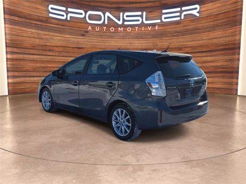 Used 2014 Toyota Prius V Five image 3