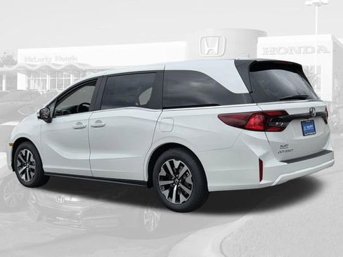 New 2026 Honda Odyssey EX-L image 3