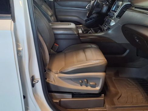 Used 2018 GMC Yukon XL Denali AWD/4WD image 14