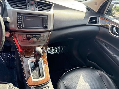 Used 2014 Nissan Sentra SL w/ Premium Package FWD image 13