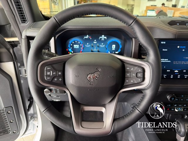 Used 2025 Ford Bronco Badlands w/ Sasquatch Package AWD/4WD image 18