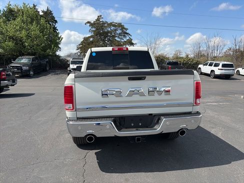 Used 2017 RAM 1500 Limited image 6