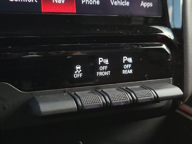 Used 2025 RAM 1500 Rebel w/ Rebel Level 1 Equipment Group AWD/4WD image 31