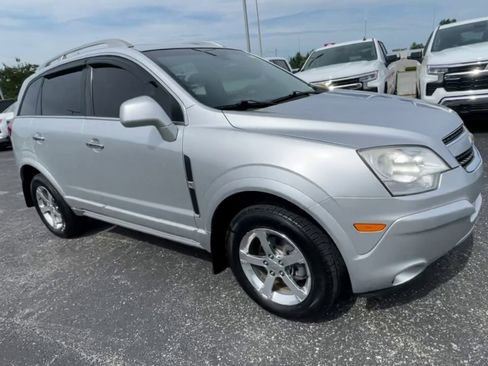 Used 2014 Chevrolet Captiva Sport LT w/ Convenience Package FWD image 7