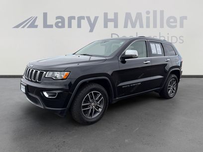 Used 2017 Jeep Grand Cherokee Limited w/ Trailer Tow Group IV