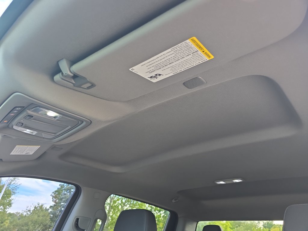 Used 2021 Chevrolet Silverado 1500 LT Trail Boss w/ Bed Protection Package AWD/4WD image 32
