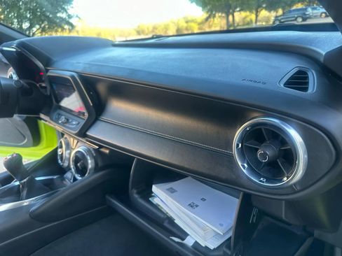 Used 2020 Chevrolet Camaro SS image 20