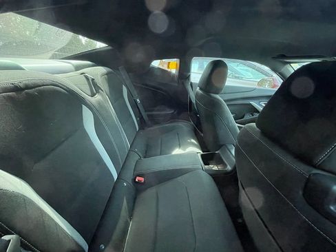 Used 2023 Chevrolet Camaro LT RWD image 8
